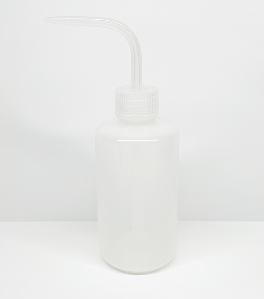 SQUEEZE BOTTLE
