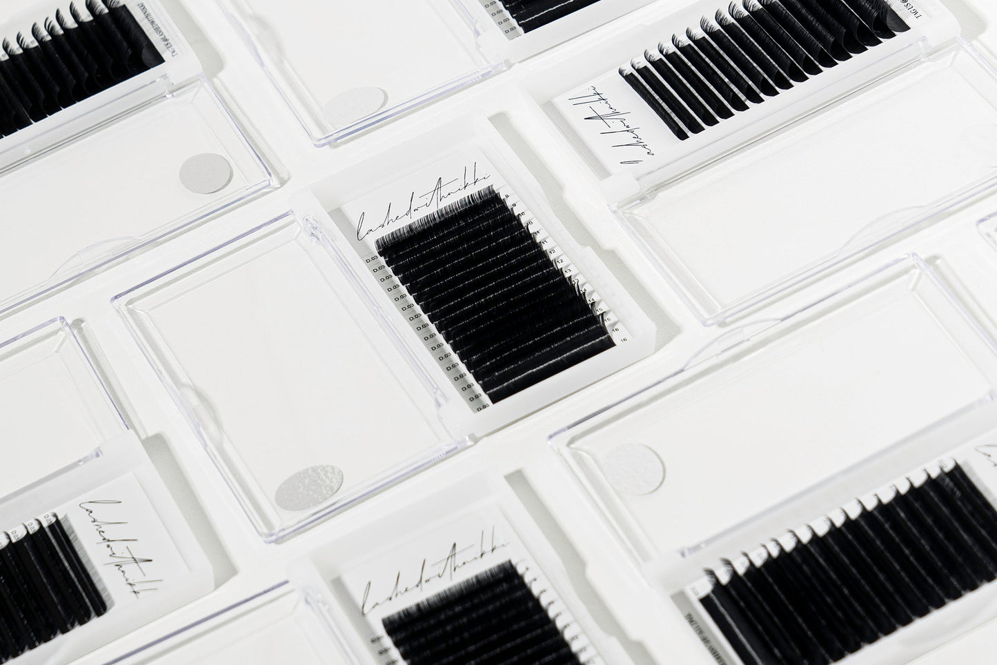 FLAT CLASSIC LASH TRAYS